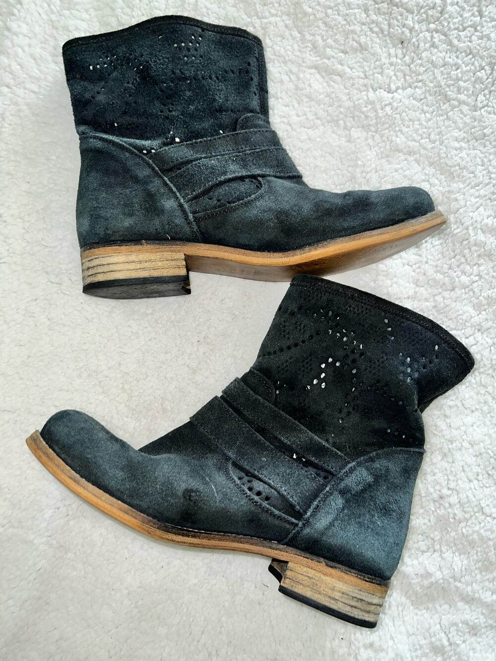 Mtng Original ‘Hydra’ Suede Moto Boots - size 38/8 - H9